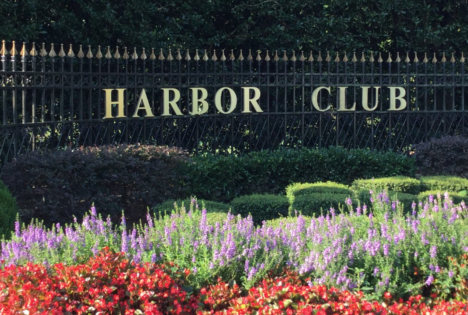 HARBOR CLUB